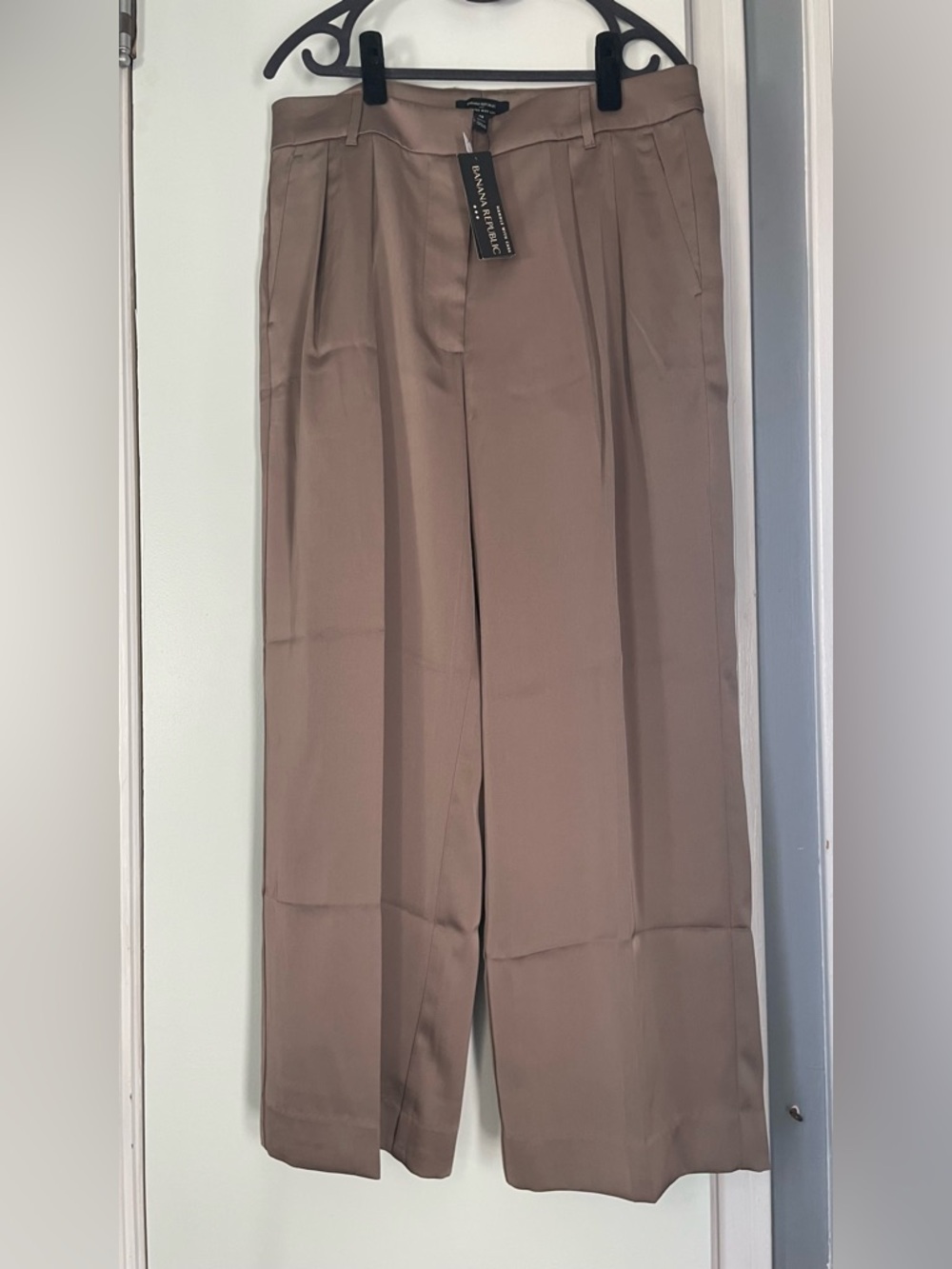 NWT Women’s Satin Wide Leg Trousers